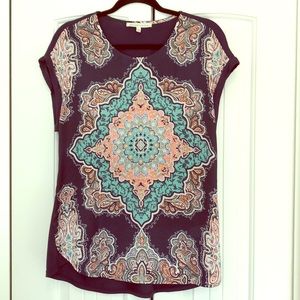 Fits like a medium. Nordstrom Daniel Rainn blouse